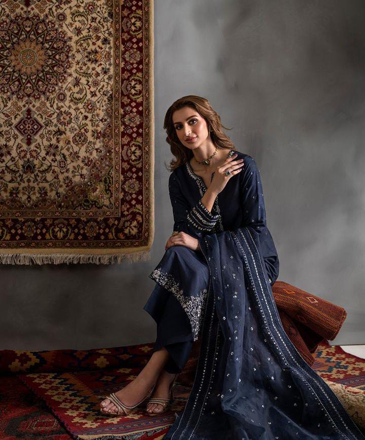 Introducing the exquisite BRAND IZNIK collection!