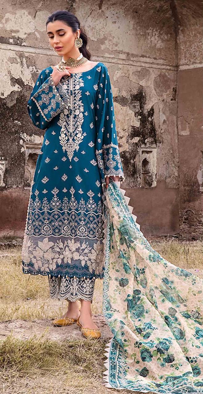 Zainab Chottani - Exquisite Embroidered Luxury