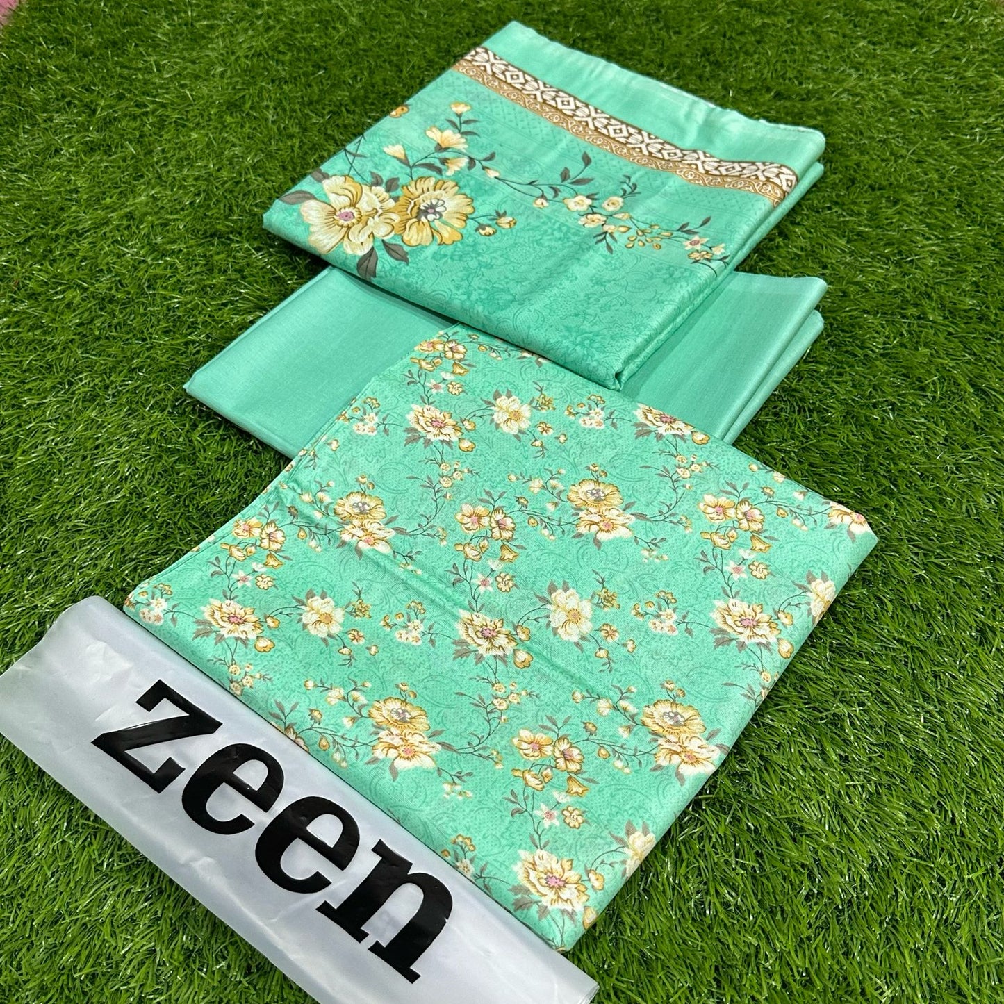 ZEEN – Premium Lawn Collection