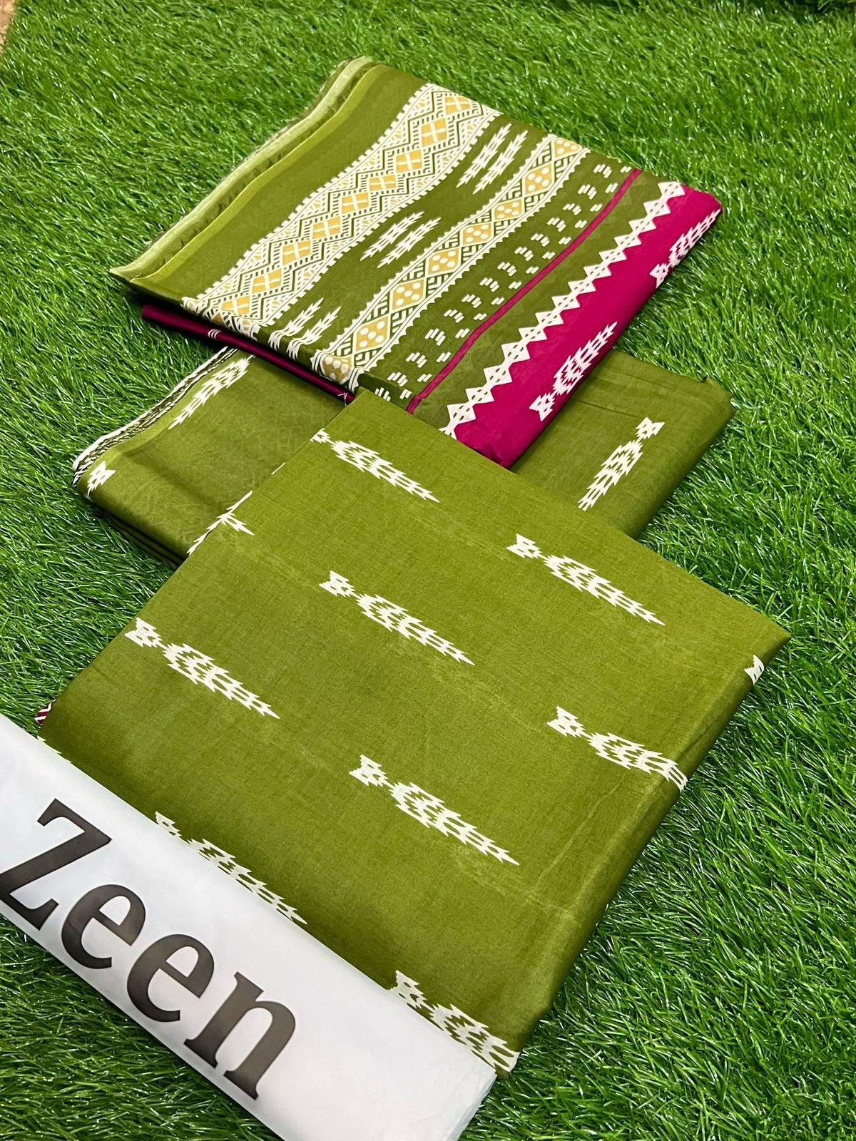 ZEEN – Premium Lawn Collection