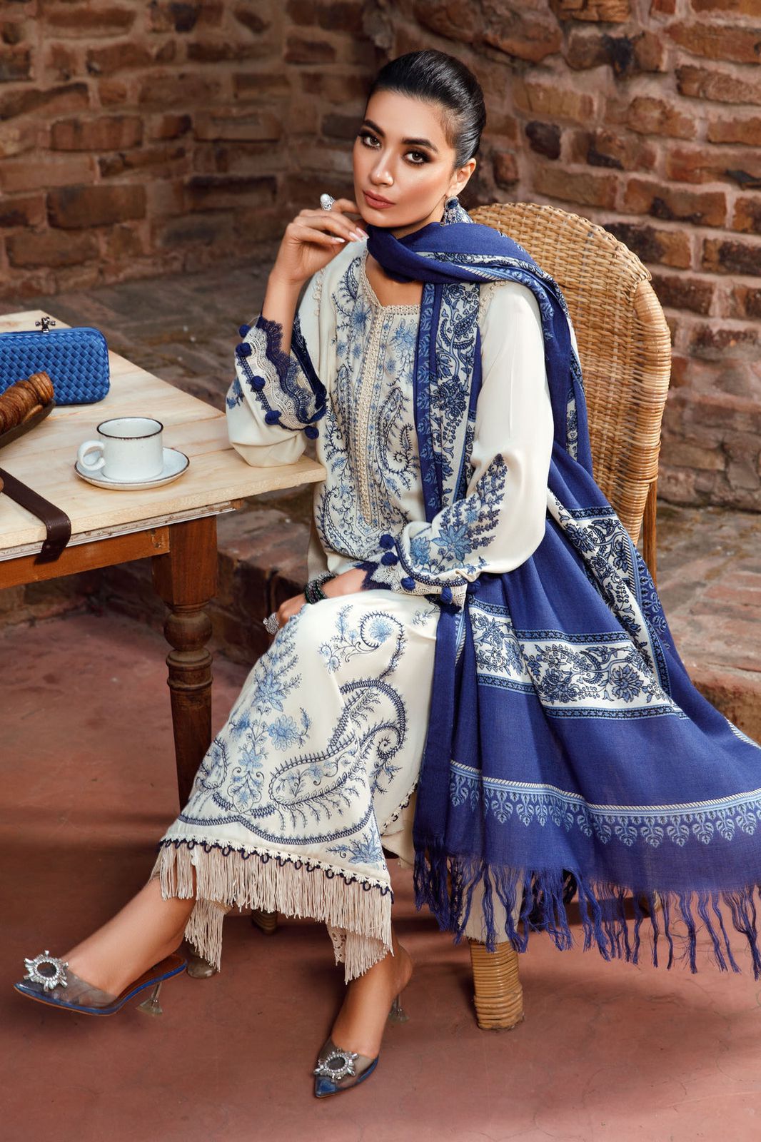 Elegant Maria B Lawn 3pc Suit with Embroidery